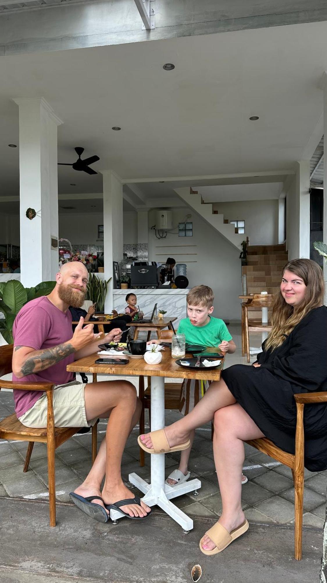 Kenan Cottage Canggu Esterno foto